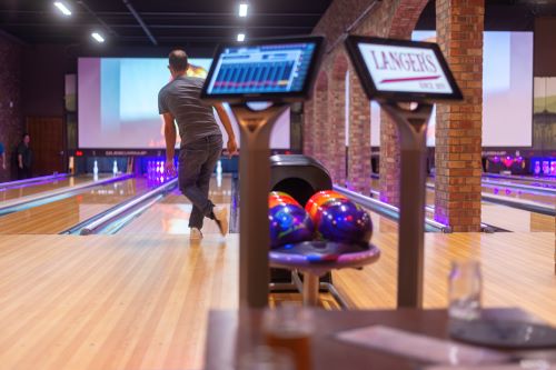 5 Ways To Improve Your Bowling Game Before Heading To Langers